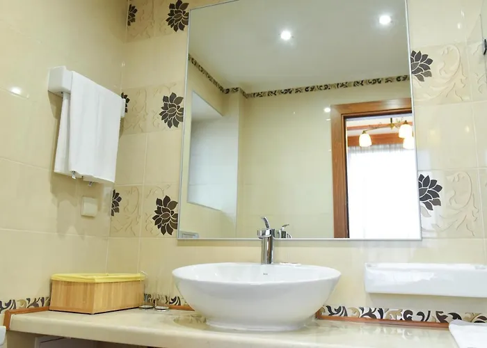 Kalina 3* בנסקו